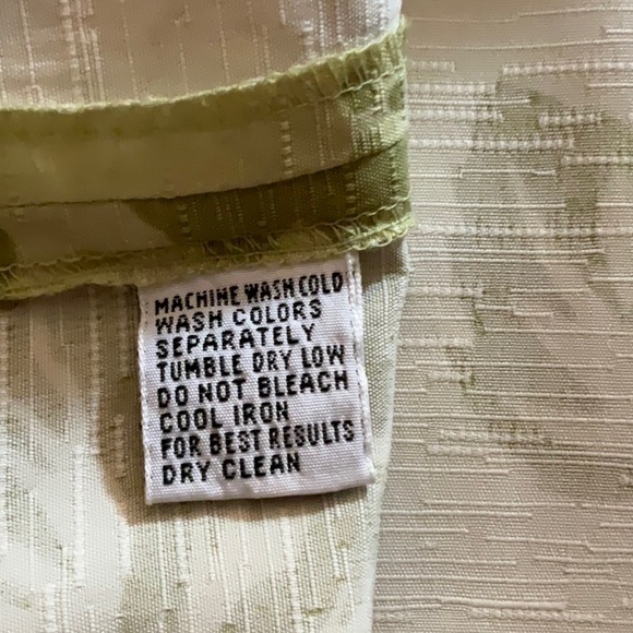 Tommy Bahama Mens Silk Hawaiian Shirt - Picture 4 of 4